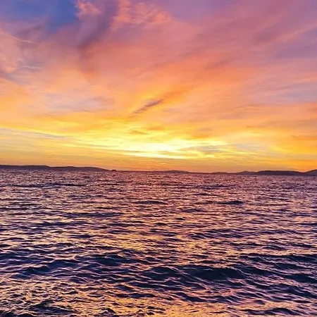 보트호텔 Boat & Breakfast 우마그