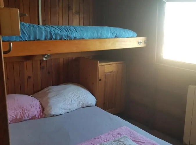 Boat & Breakfast 우마그