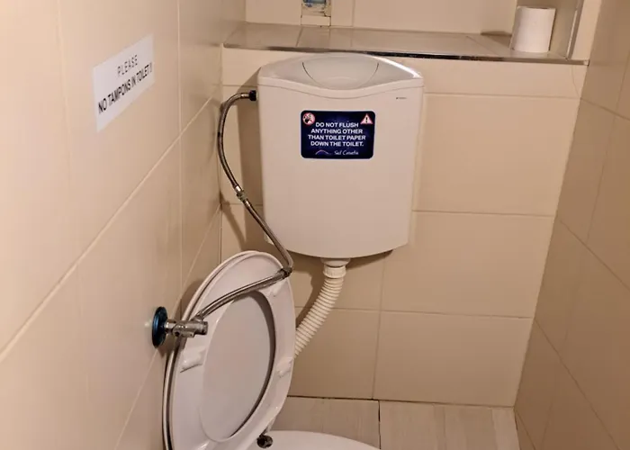 보트호텔 Boat & Breakfast 우마그