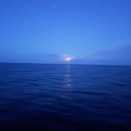 Boat & Breakfast * Ουμάγκ